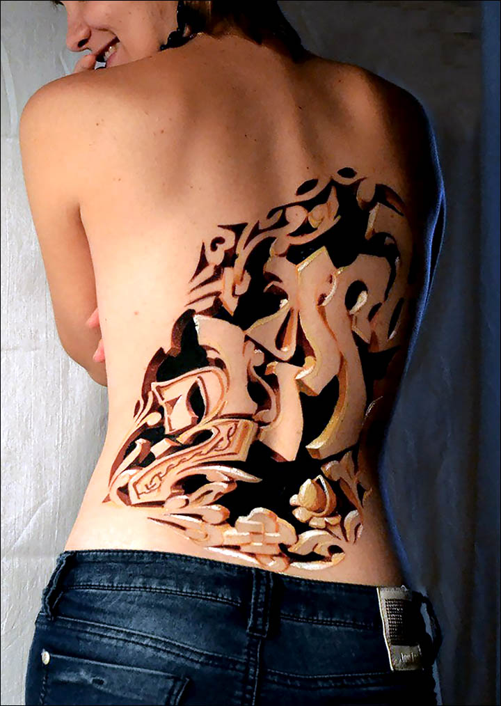 Young women queue to be painted naked by 20 year old body artist Pavel Dorofeev aka Pasha Znag.