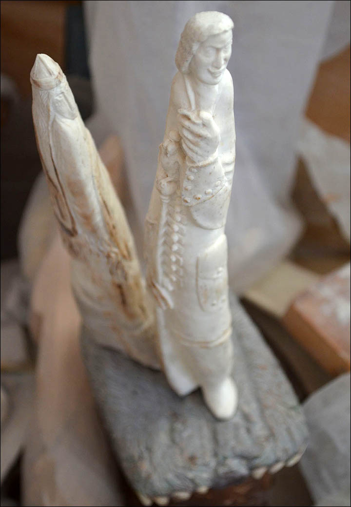 Exotic ivory carving from Siberia, giving new life to old legends 