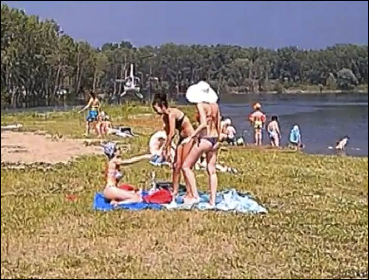 Helicoptering to the beach in Novokuznetsk