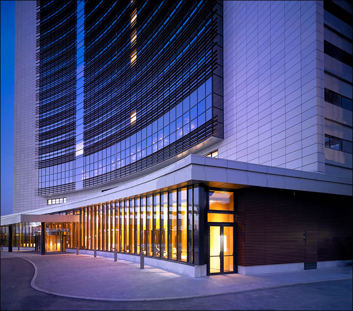 Come and visit… Luxury hotels in Siberia now cheaper than across Europe  
