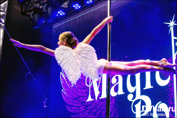 Pole dance