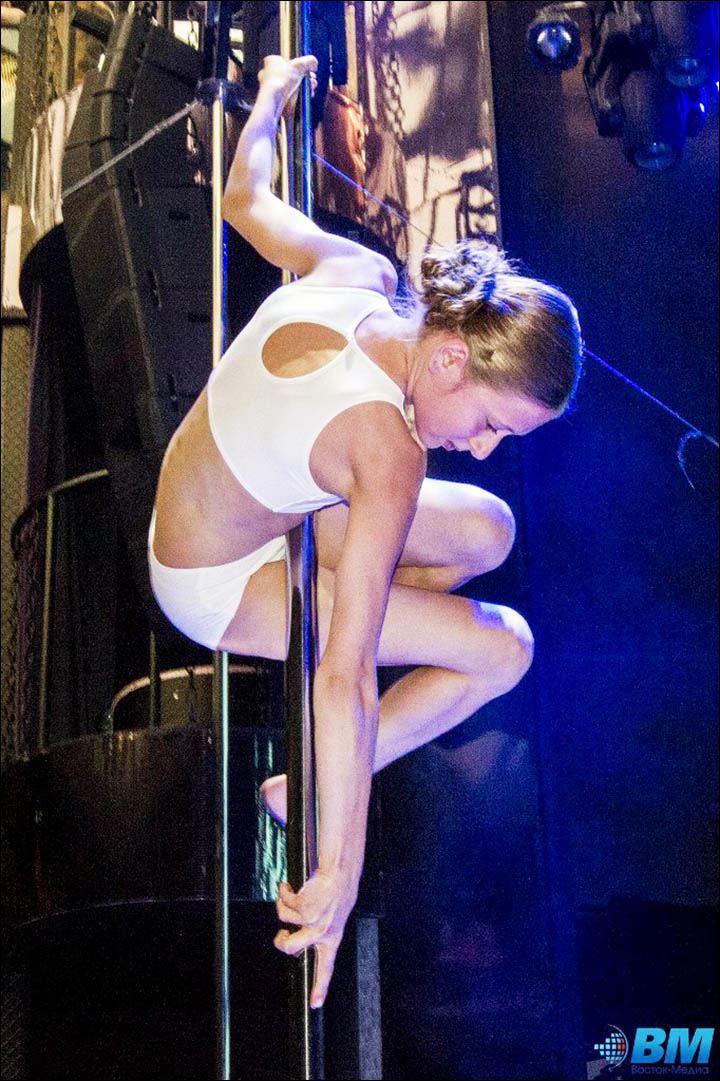 Pole dance
