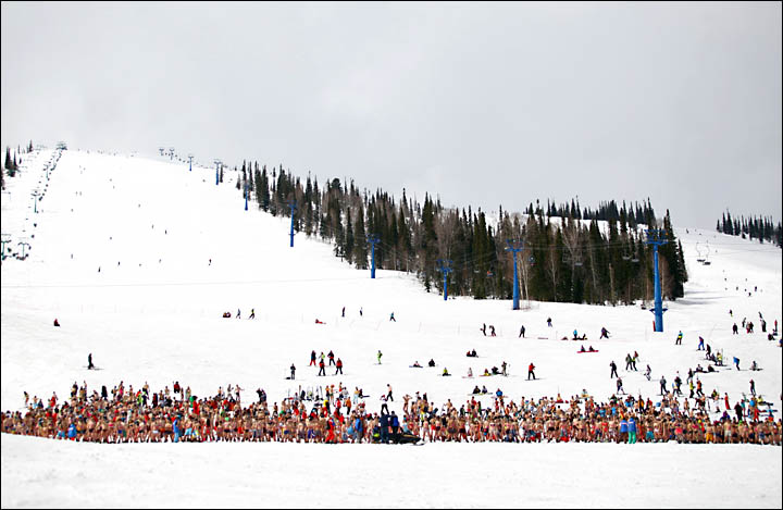 World biggest ski bikini ride Sheregesh Siberia