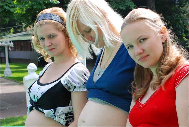 surrogate mothers