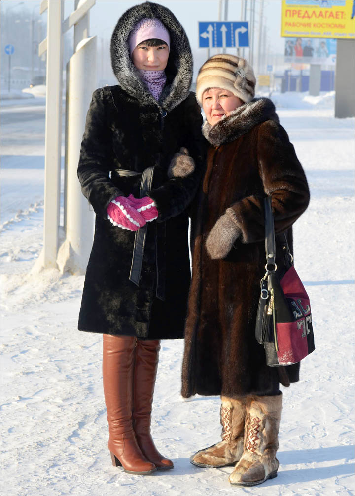 Below minus 40C? Here's how you stay fashionable out in the street  