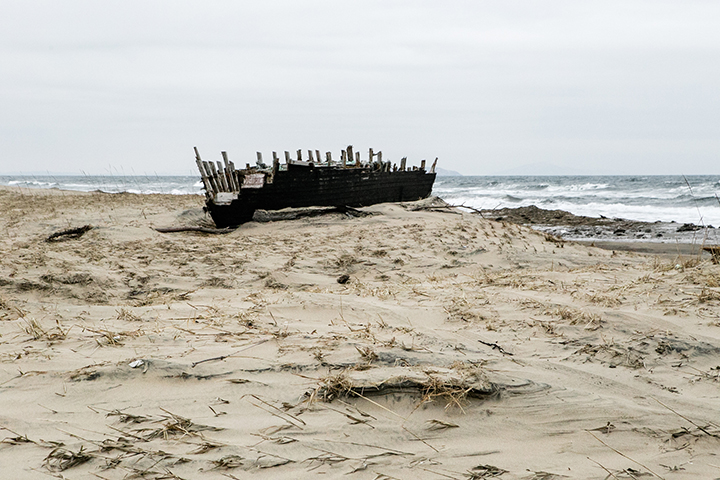 Photographer captures eerie graveyard of North Korean schooners scattered along the Russian coast