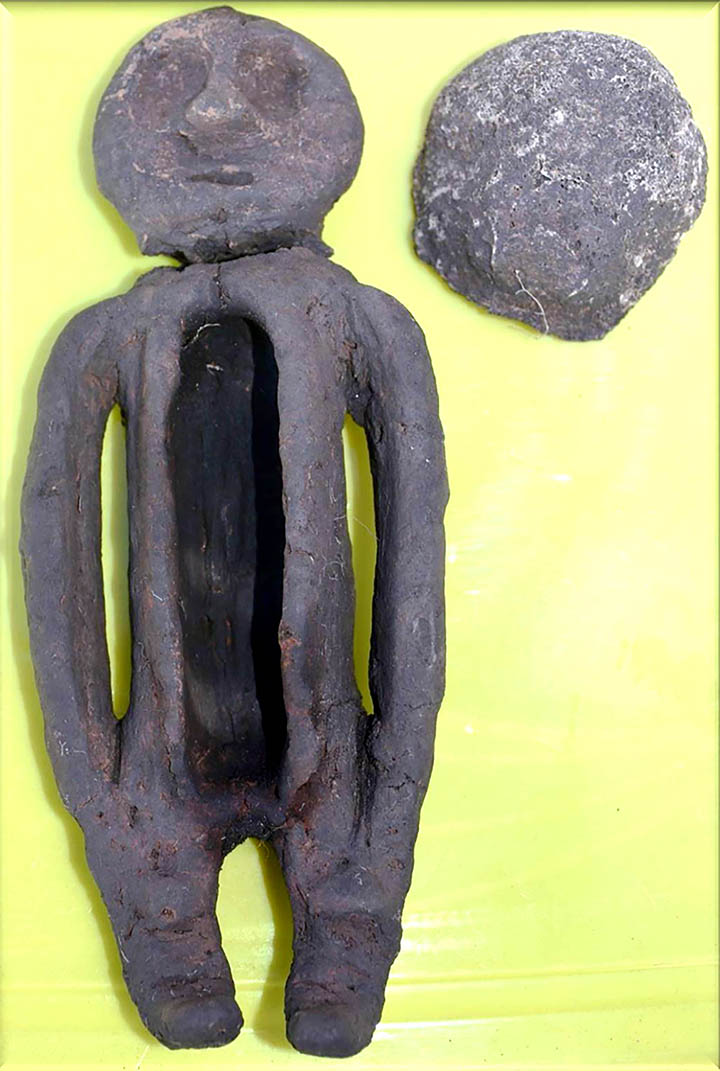 Stunning Bronze Age statuette with a tattooed face and a bone mask found in Siberia