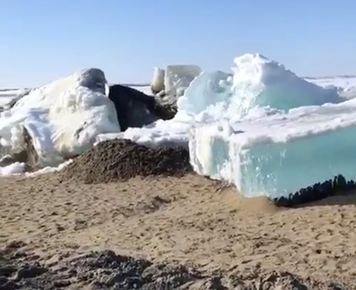 Ice tsunami in the extreme north of Russia means summer is finally here 