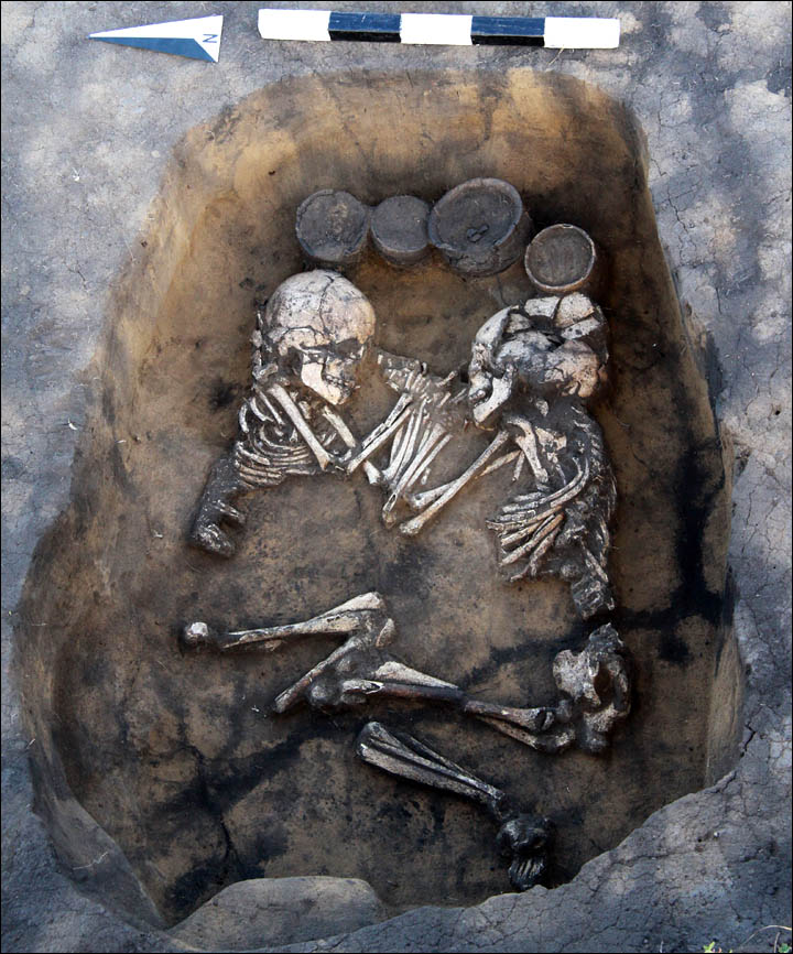 Modern science to unlock the secrets of couples holding each other in loving embrace for 3,500 years 