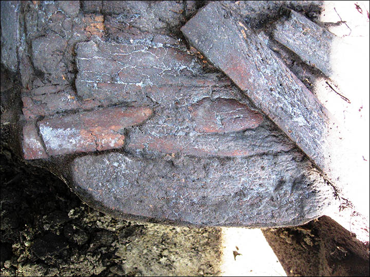 First pictures of 'unique' Bronze Age warlord's full battle dress may be a 'war trophy'.