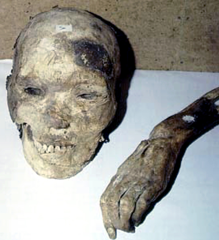 Meet a lifelike 2000 year old Hun warrior with his bow and ‘whistling arrows’