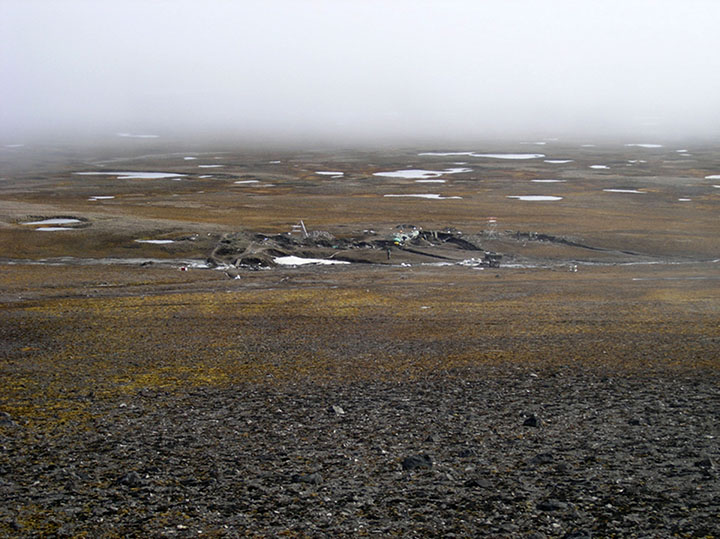 Zhokhov Island 