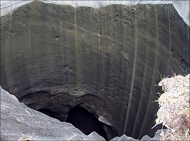 http://siberiantimes.com/science/casestudy/news/now-two-new-large-holes-appear-in-siberia/