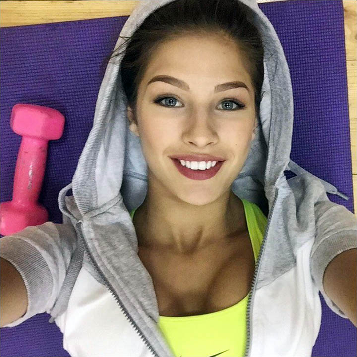 Yana Dobrovolskaya