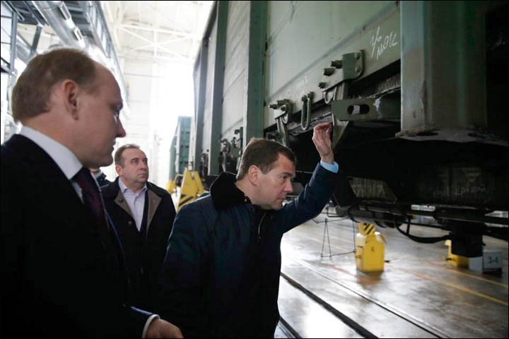 Dmitry Medvedev Siberia April 2013