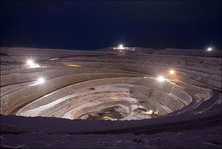 Sparkling Far East of Russia - Indian KGK to invest $50 million into a diamond-cutting factory near Vladivostok 