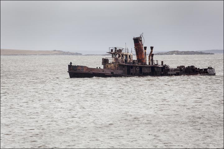 Arctic garbage