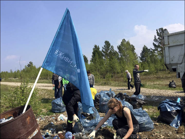Gathering garbage