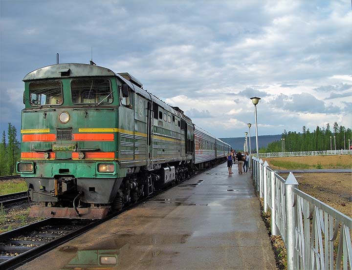 Passenger train at Tommot station