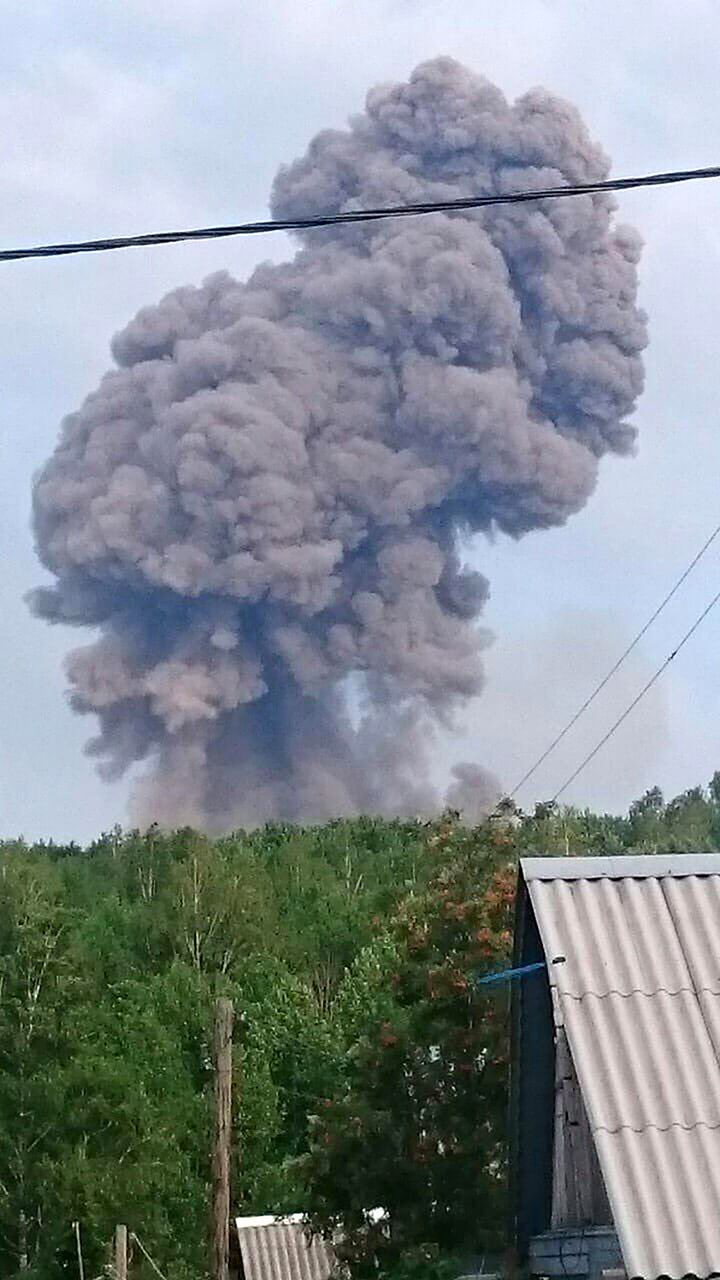 Emergency evacuation in Krasnoyarsk region as ammunition depot explodes in Achinsk