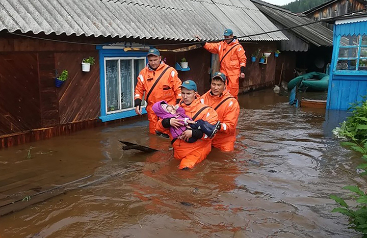 Siberian official in leaked audio scandal for allegedly calling flood victims ‘cattle’ and ‘tramps’