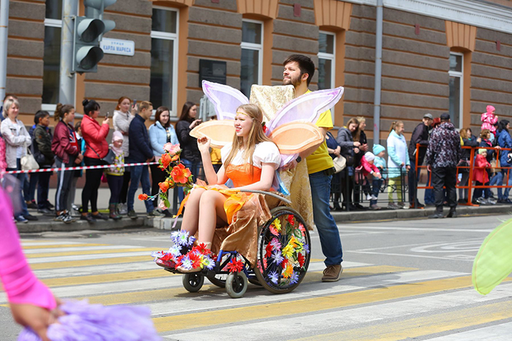 Flash of colour on grey day as Irkutsk celebrates one of Russia’s few carnivals inspired by locals