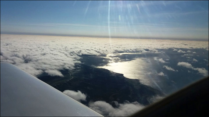 Conquering Russian air space in a 7 metre (22 ft) wingspan homebuilt aircraft