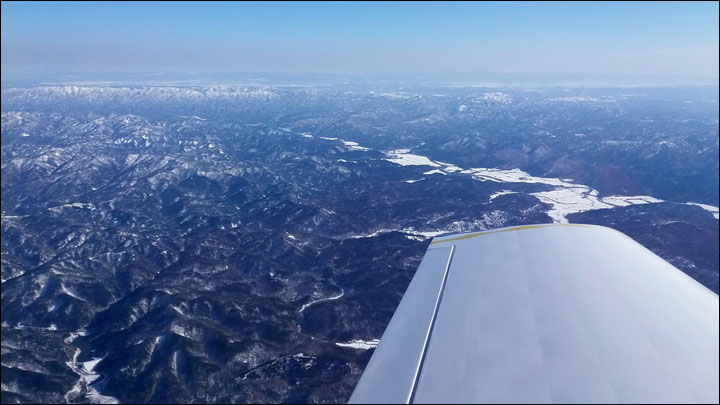 Conquering Russian air space in a 7 metre (22 ft) wingspan homebuilt aircraft