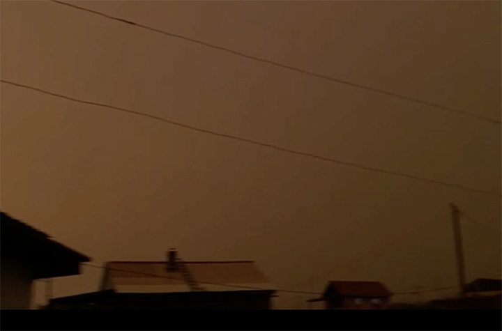Kolyma highway in Yakutia, also known as the Road of Bones, is on fire and temporarily shut 