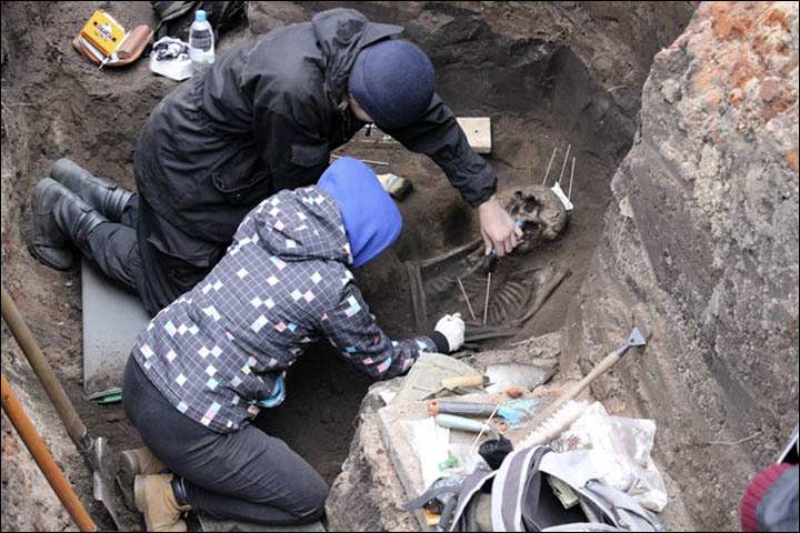 Bronze Age burial