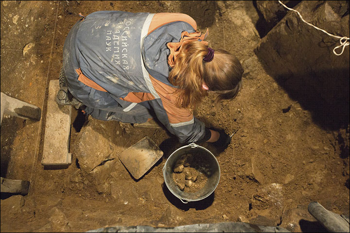 Peek inside the Siberian cave where inter-species love child ‘Denny’ lived 90,000 years ago