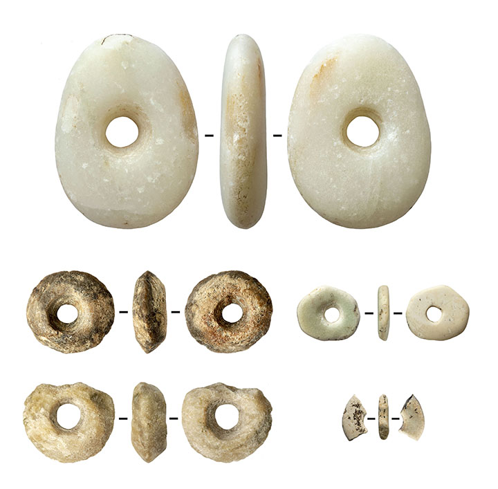 Talc beads