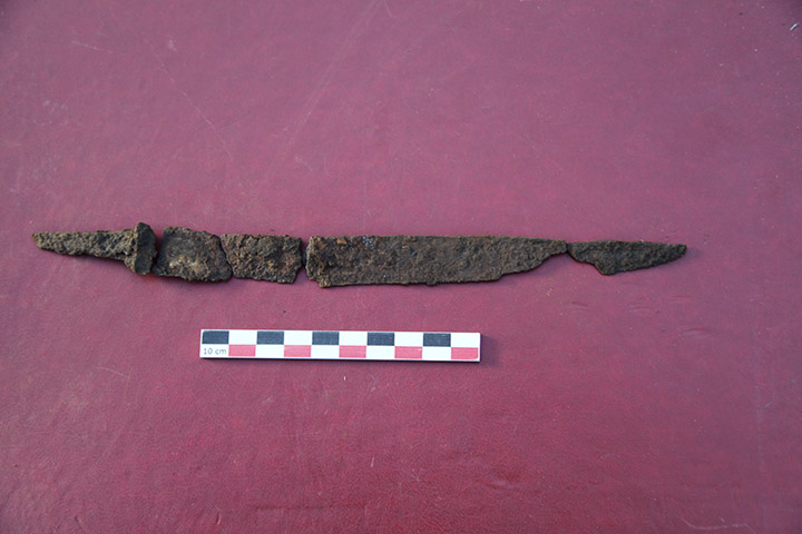 Iron knife