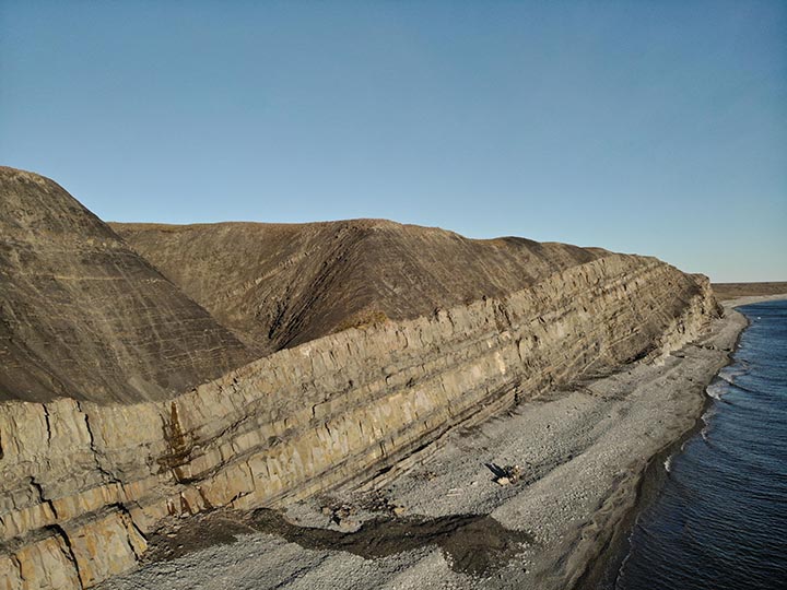 Stolbovoy island