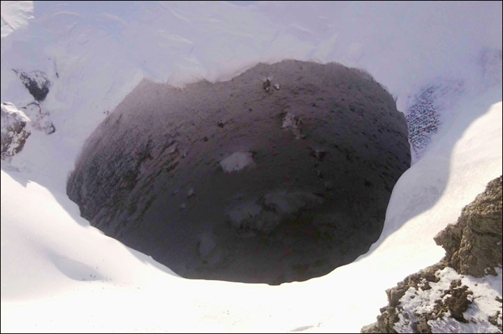 Taimyr crater in March 2013