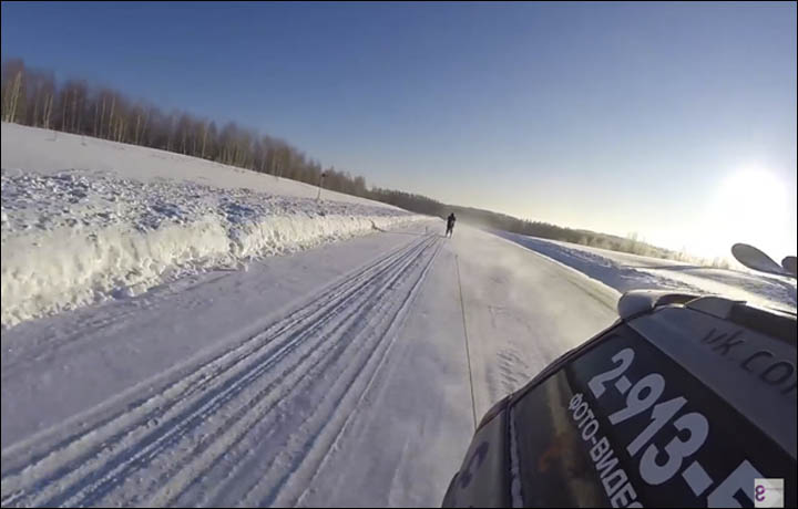 Skiing at 130 kph