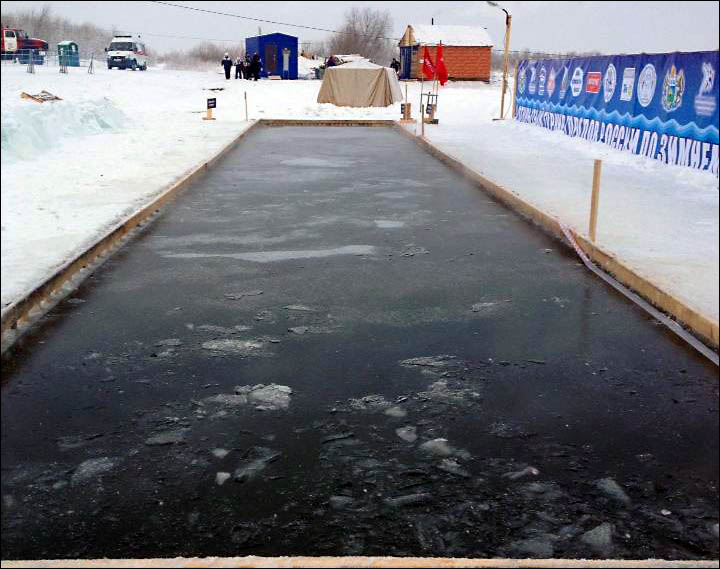 Ice swimming in Tyumen, Russia, by Ram Barkai